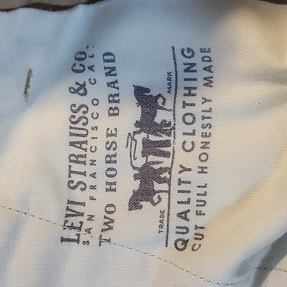 LEVI STRAUSS & Co. TWO HORSE BRAND Khaki Cargo Men's Shorts Waist 34 - Picture 10 of 10